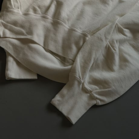 R JUBILEE　アール ジュビリー Tuck Sleeve Sweat　RJ2209 9011