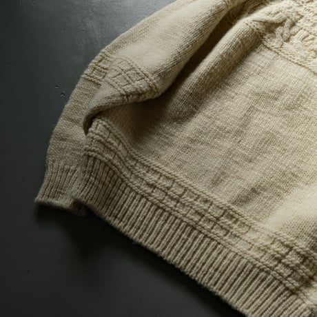 BATONER　Men SPREAD ALAN CREW NECK 　IVORY　BN-21FM-054
