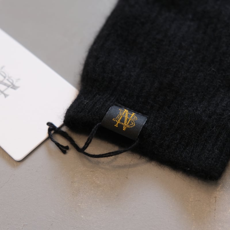 BATONER Goods CASHMERE FOX LONG HAND WARMER BN