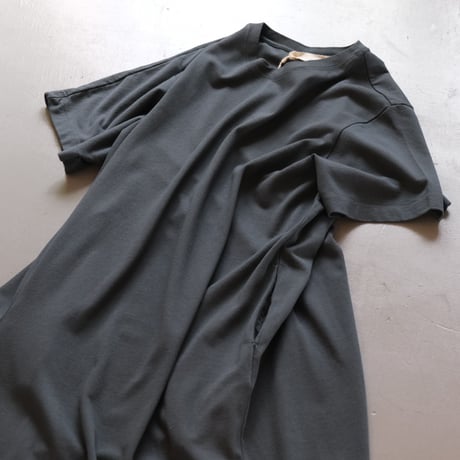 アパルトモン　アール ジュビリーPOWER SHOULDER TEE アパルトモン アール ジュビリーPOWER SHOULDER TEE アパルトモン☆R