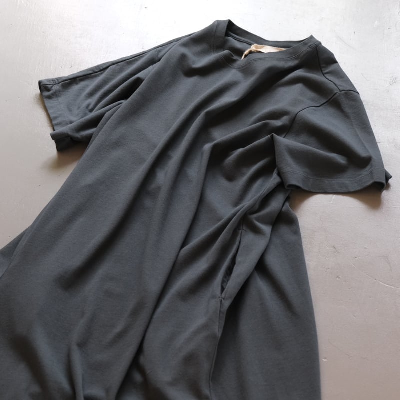 R JUBILEE FRONT SLITE TEE DRESS RJ23119058 | geep