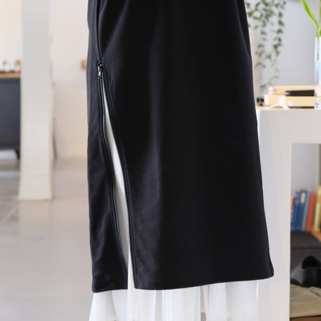 Munich　sheepboa puffsleeve one-piece    BLACK