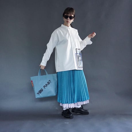 INTOXIC.    RESONATES    Mad strap tote    ナイルブルー