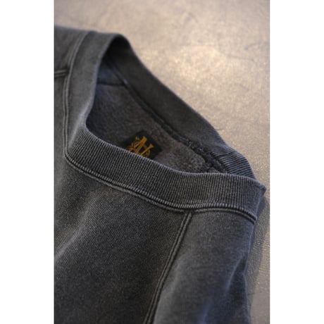 BATONER  Men  JUMBELCA URAKE CREWNECK