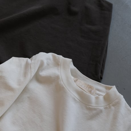 R JUBILEE　POWER SHOULDER TEE　RJ23119052