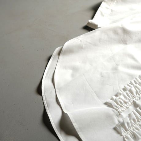 THOMASMAGPIE　frill shirt【2221101】
