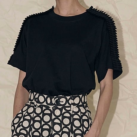THOMAS MAGPIE  raffle sleeves top【2242802】
