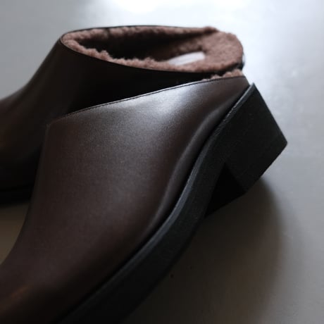 BEAUTIFUL SHOES　SLIPON（ECO FUR）BROWN　BSS2134006