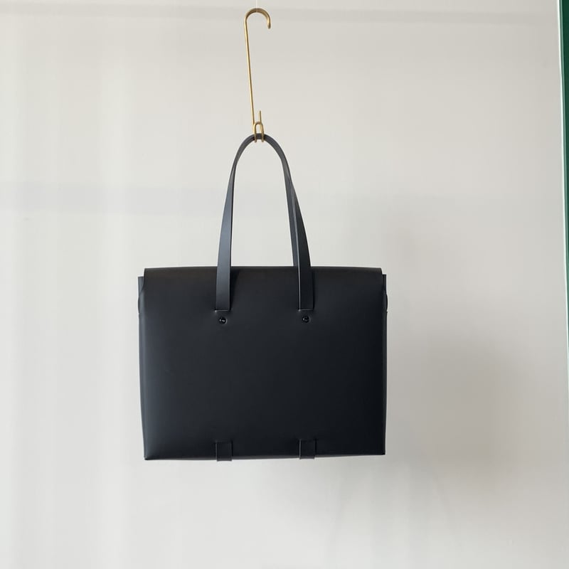 SEAMLESS DOCUMENT BAG / BLACK | geep