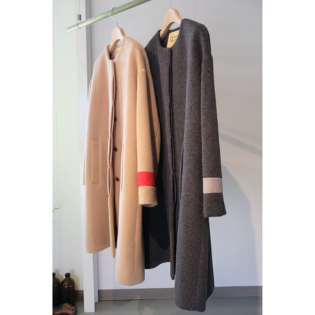 Thomas magpie angora shaggy coat   c.gray