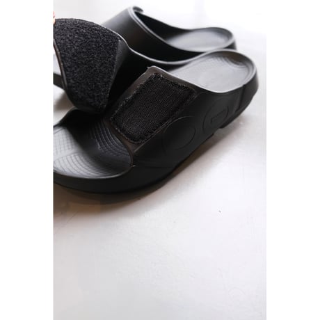 OOFOS  Men's OOahh Sport Flex - Black/Matte