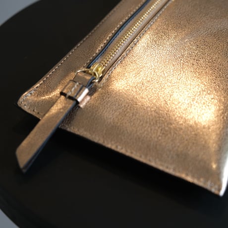 INTOXIC.  Twin long wallet champagne