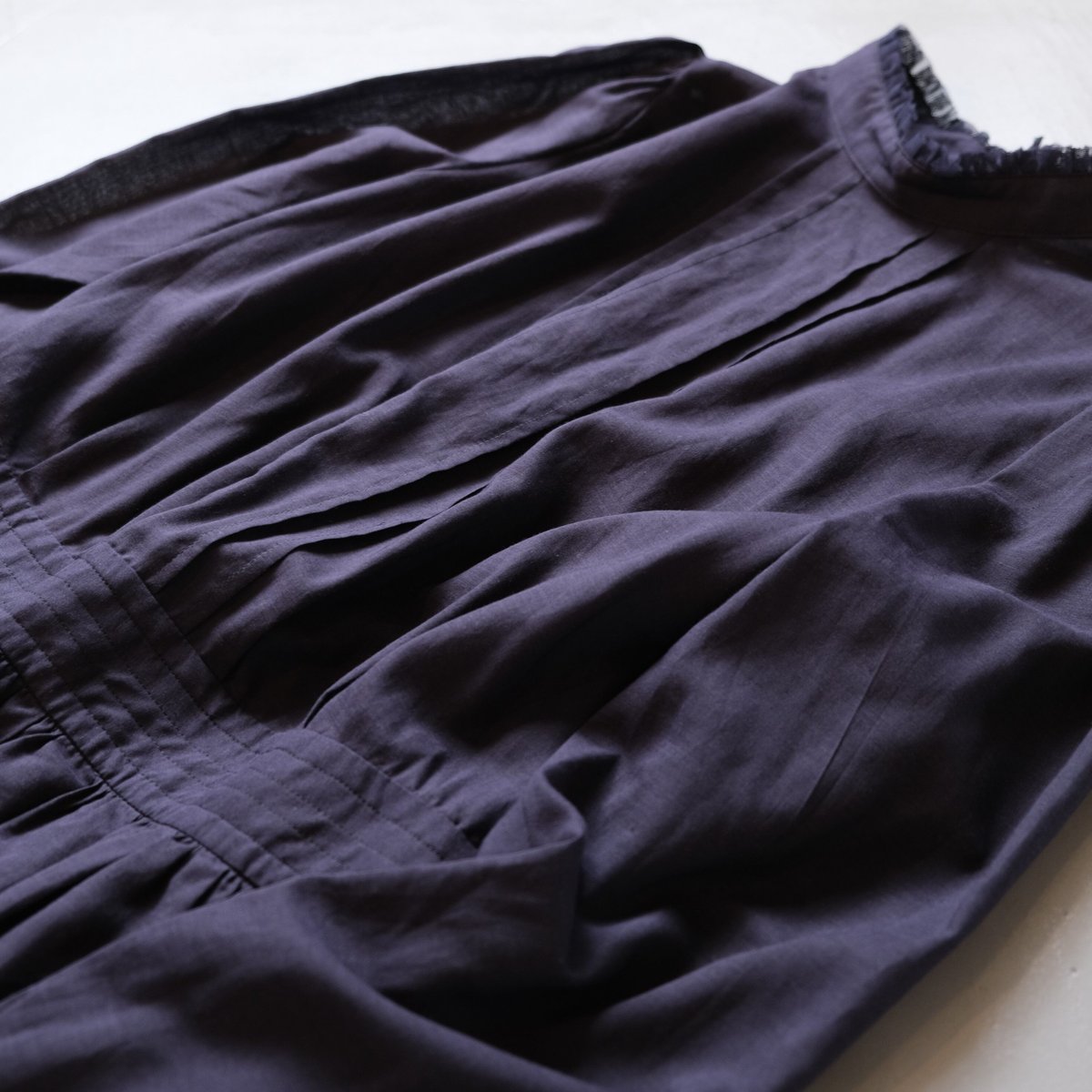 SINME シンメ ハイネックピンタックOP ネイビー S21-AW-13-01 | geep