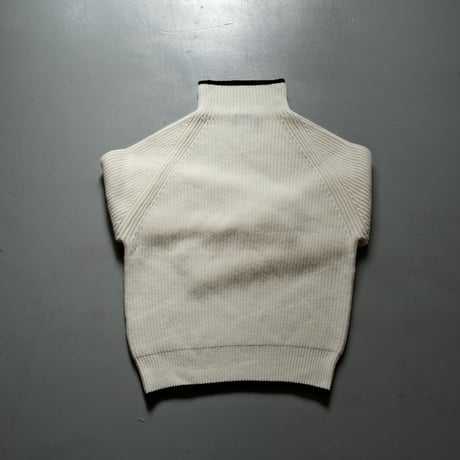 SINME　シンメ　ボトルネックタートル　S21-AW-12　WHITE×BLACK