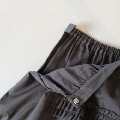 T.homas magpie  2221601　layeredskirt