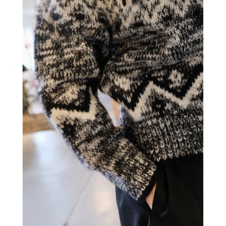 BATONER Women MOHAIR NORDIC CREW NECK