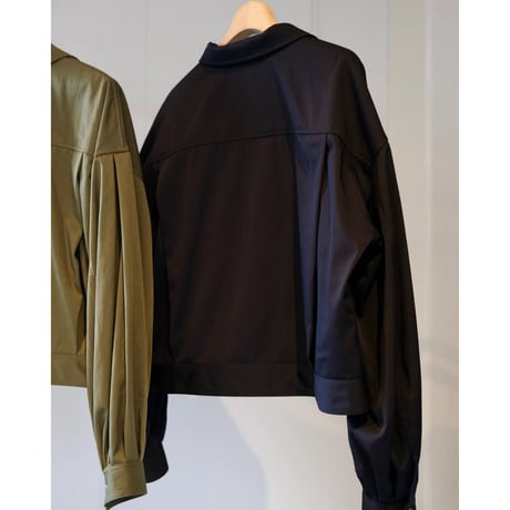 M53.    SHORT JACKET