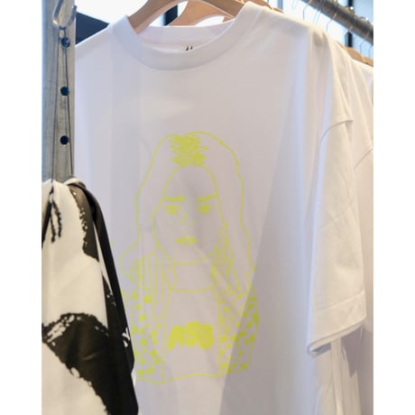 M53. KATE T-SHIRT