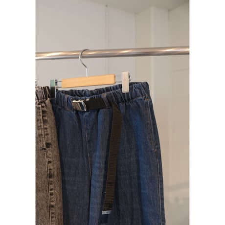 M53. BELTED DENIM PANTS  MP-016