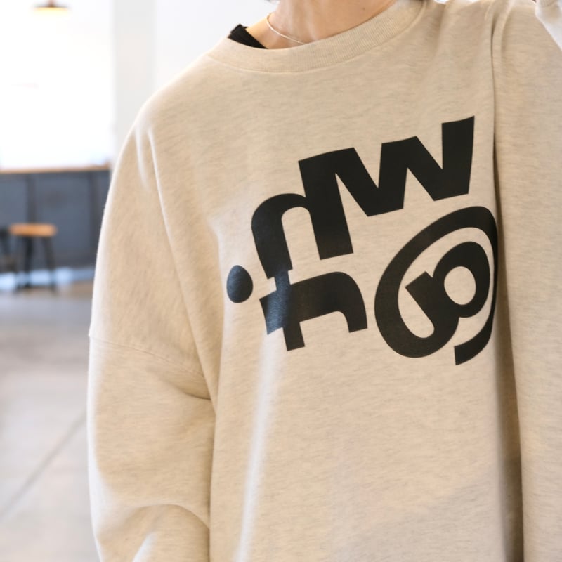 【美品】THOMAS MAGPIE スウェット　オーバーサイズ　くすみカラー 美品】THOMAS MAGPIE スウェット オーバーサイズ くすみカラー