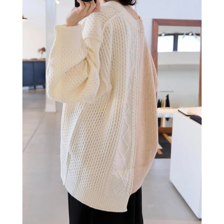 Thomas magpie    bicolor aran knit