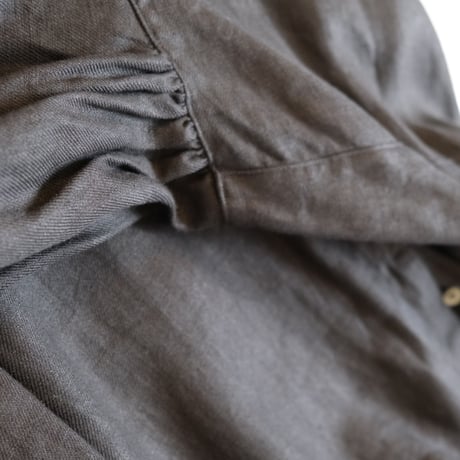 suzuki takayuki　peasant dress　khaki/black　A221-15