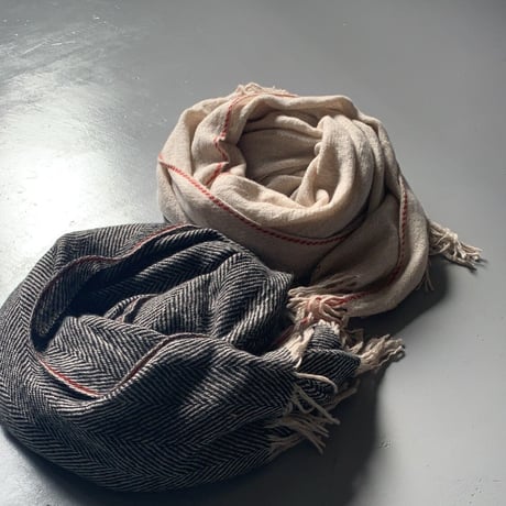 suzuki takayuki   herring-bone shawl   black　215-01