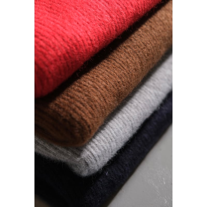 BATONER Woman CASHMERE FOX BOAT NECK FINGERHALL
