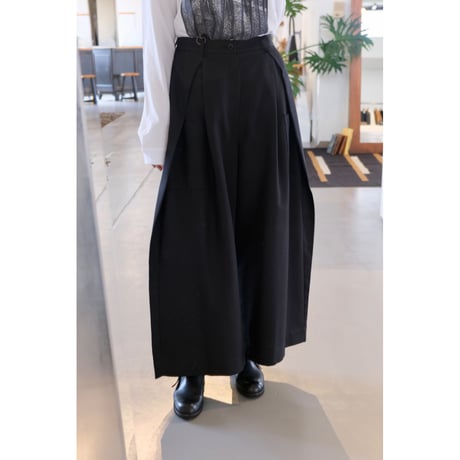 NAKAGAMI ラップワイドパンツ  black