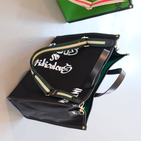 intoxic　LIMITED EDITION MEN BOOK TOTE　UB-149