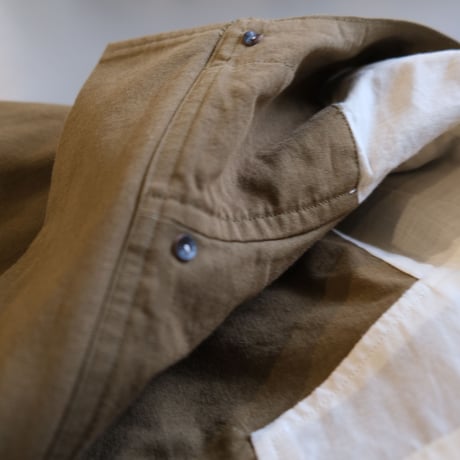 suzuki takayuki　anorak　khaki　A222-08