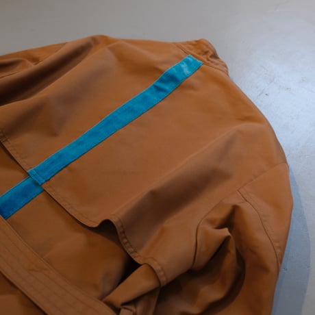 THOMAS  MAGPIE    back line coat　BROWN×TURQUOISE　【2213205】