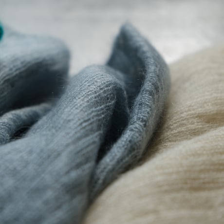 THOMAS MAGPIE    mohair silk knit【2223711】