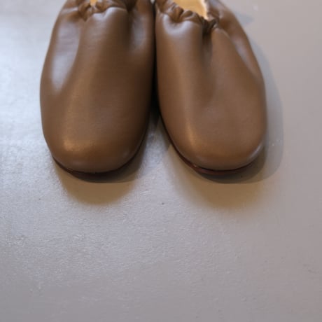 BEAUTIFUL SHOES　BALLETSHOES　BSS1712012　KAHKI BROWN