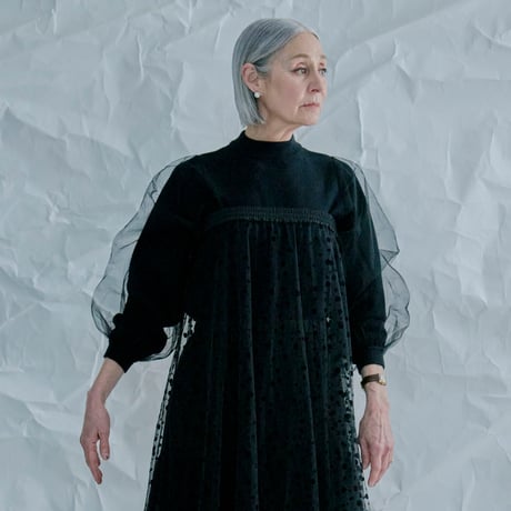 Thomas magpie     tulle knit