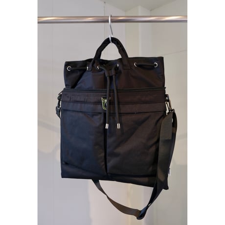 M53.   DOCKING HELMET BAG