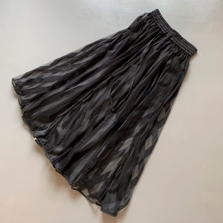 THOMAS MAGPIE 　long tulle skirt stripe　2201605