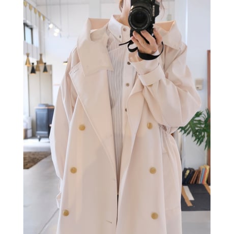 VACHEMENT  Taffeta Trench Coat