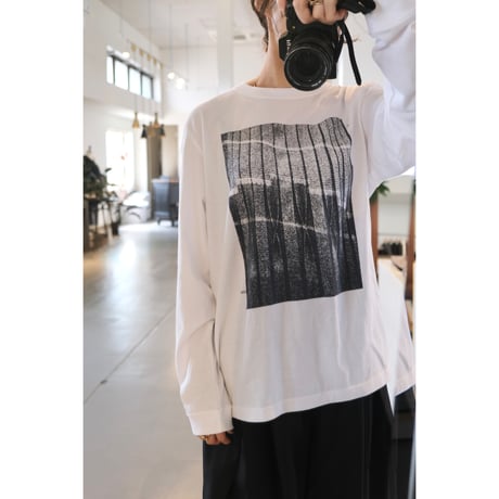 NAKAGAMI グラフィックTシャツ white