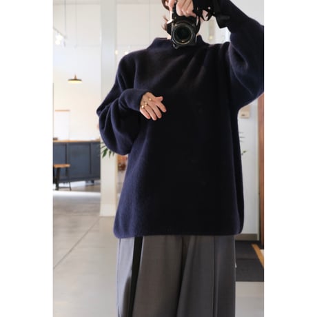 BATONER Woman CASHMERE FOX BOAT NECK FINGERHALL NAVY