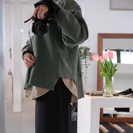 R JUBILEE 　 PRINT SWEAT　GREEN
