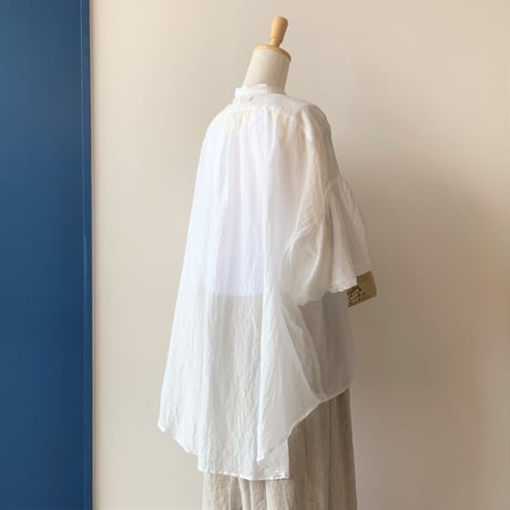 suzuki  takayuki    balloon-sleeve blouse 　 nude