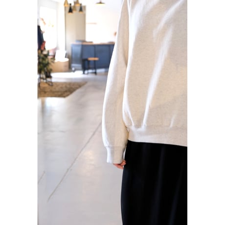 REMI RELIEF  ノンストレス綿アクリル裏毛クルー