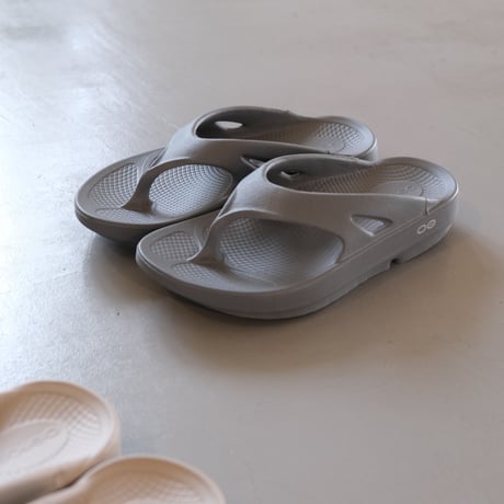 OOFOS　OOriginal　SLATE　2000010046182