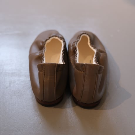 BEAUTIFUL SHOES　BALLETSHOES　BSS1712012　KAHKI BROWN