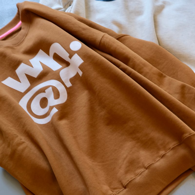 Thomas magpie sweat standard “WH@T” 2243870 |