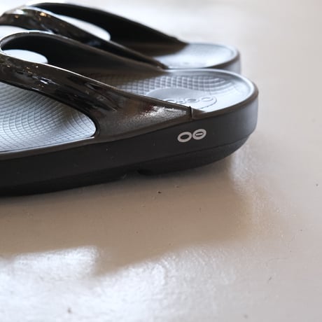 OOFOS　OOlala　BLACK　2000070050182