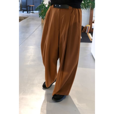 M53.    MARIA IZAIA PANTS