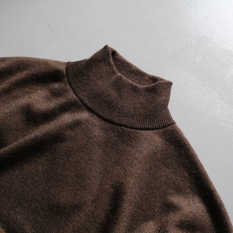 THOMASMAGPIE　high neck knit【2214729】