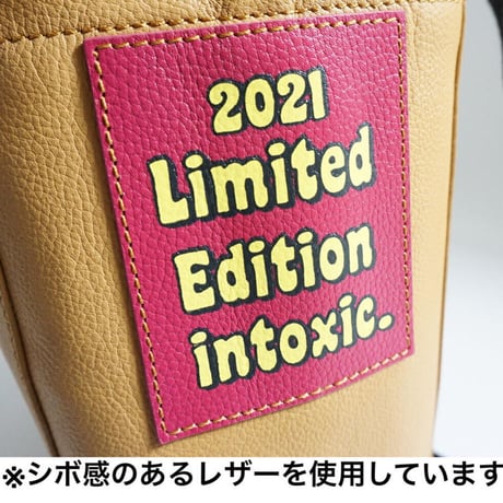 INTOXIC.    RESONATES    Mad strap tote   アーモンドベージュ